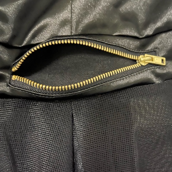 Black high-low Satin Mesh Fashion Top - Picture 14 of 15